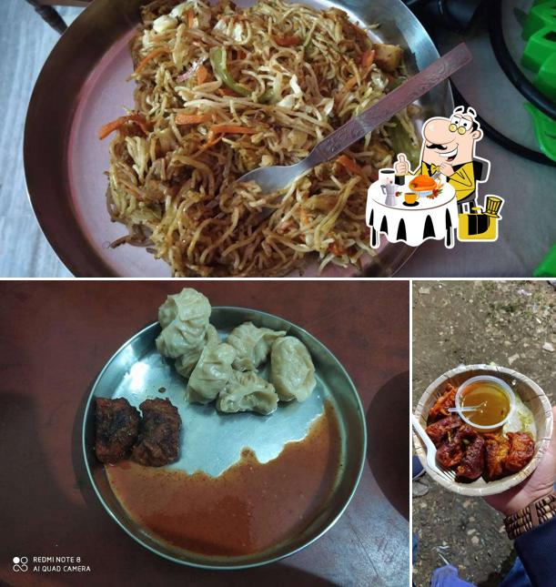 The photo of food and interior at Dr.momo