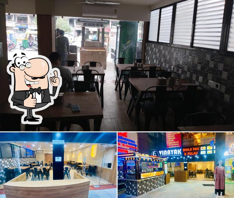 Here's a picture of VINAYAK BHAJI PAV PULAV