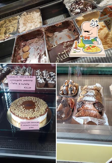 Platti al Bar Gelateria LA LAGUNA