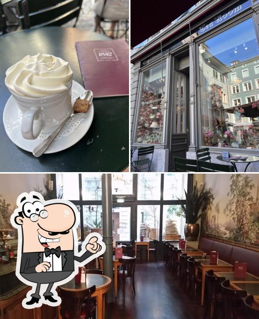 Siediti a un tavolo di Café & Conditorei 1842