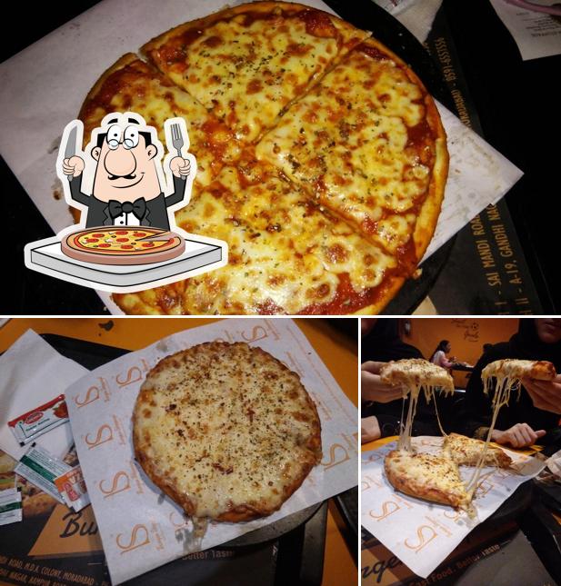 Order pizza at Burger Stoppage