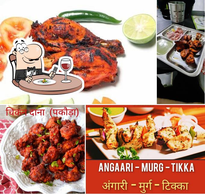 Food at LA - EATO'S CHICKEN TOWN