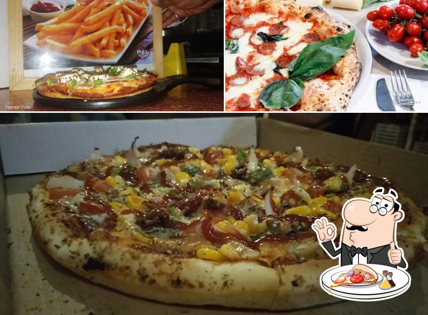 Pick pizza at PIZZA HOURS ️