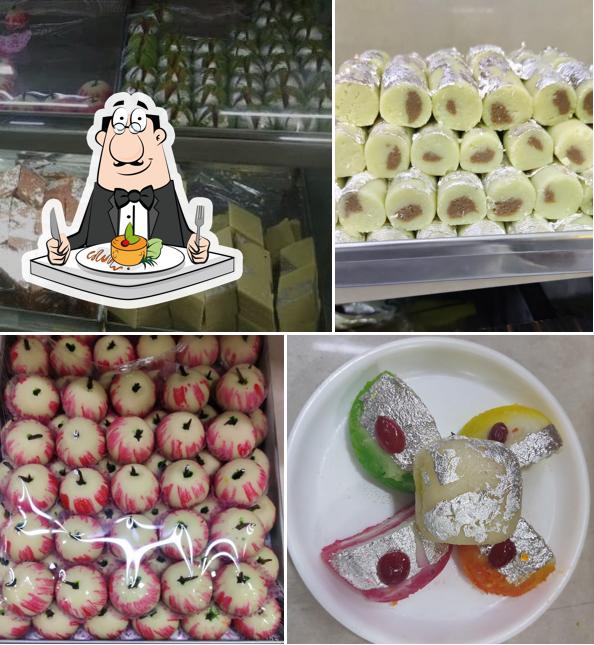 Food at Swagat Sweets and Bakers