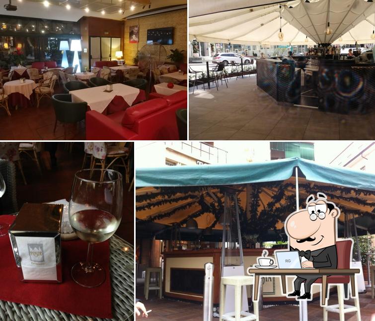 Siediti a un tavolo di Bar Posta Pordenone