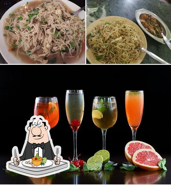 Meals at Mom's Red Carpet - Bengali Chinese Restaurant In Airport Kolkata