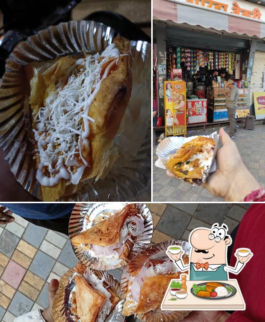 Food at Sharda Bakery