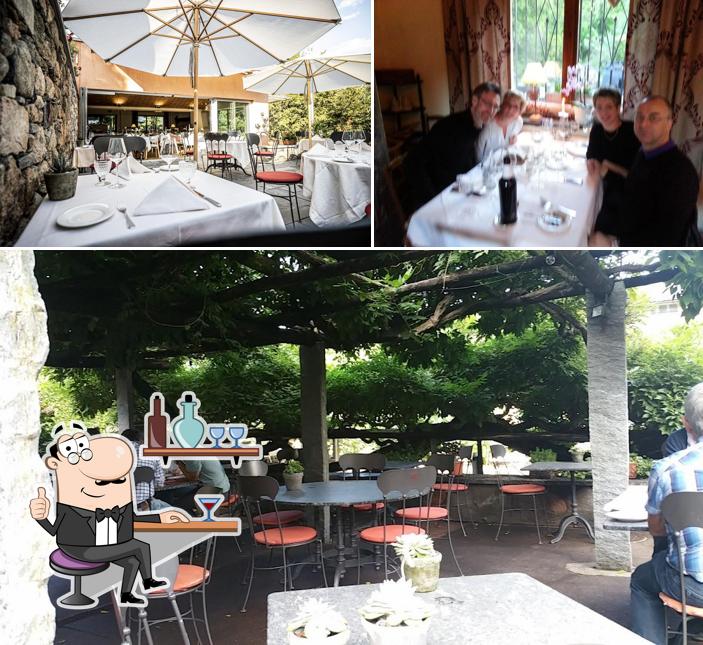 La foto di interni e bancone da bar da Ristorante La Sosta