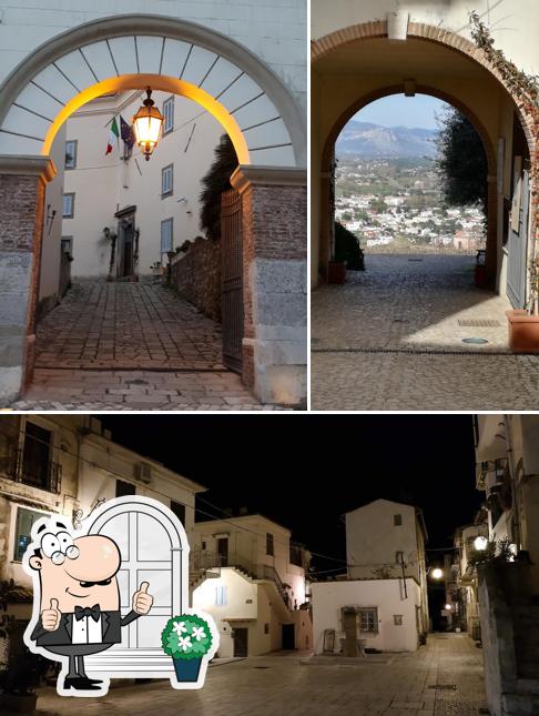Curiosa tra gli esterni di Trattoria Vigna La Corte