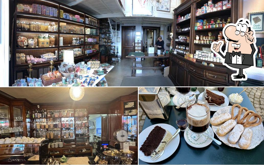 Siediti a un tavolo di Caffè Al Bicerin dal 1763