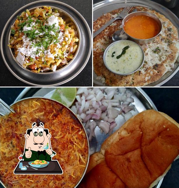 Food at SHARADA CAFE