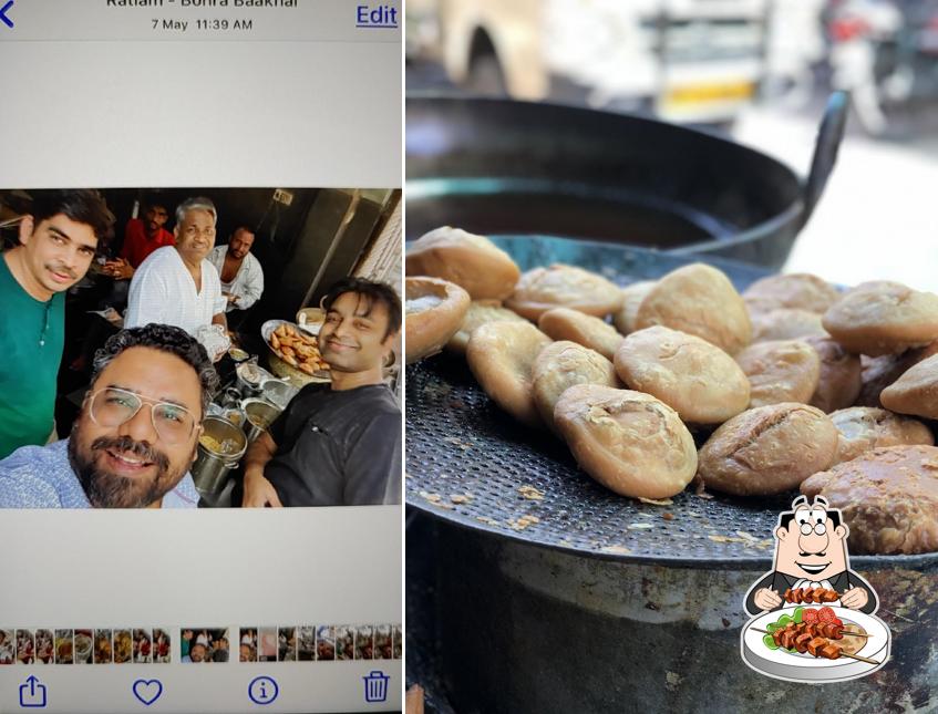Food at Karu Mama ki kachori samosa