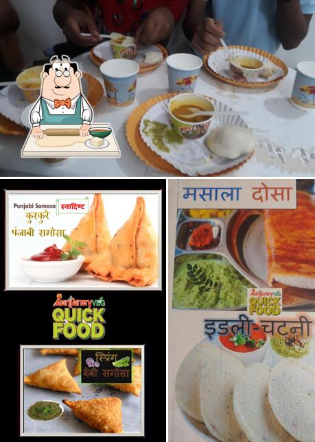 Samosa at Aanjaney Veg Quick food