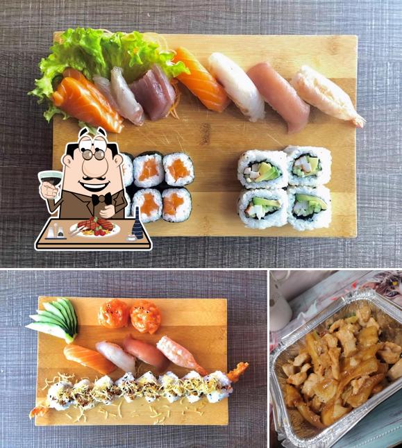 Prenditi i piatti di carne a Gusto Dell'Asia