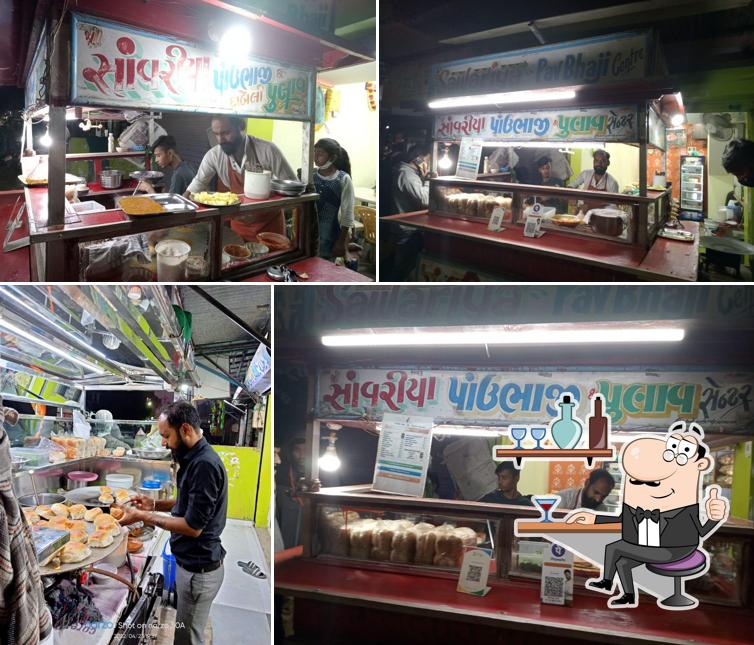 Check out how sawariya fast food looks inside