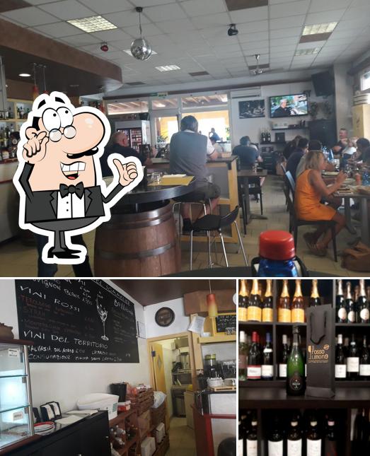 La interni e alcol del ristorante