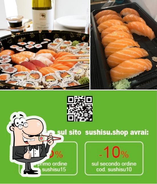 {Restaurant_name} ha disponibilità di piatti di sushi