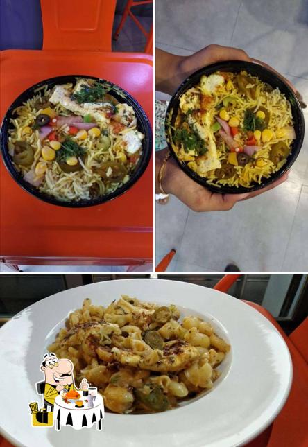 Food at The Good Bowl