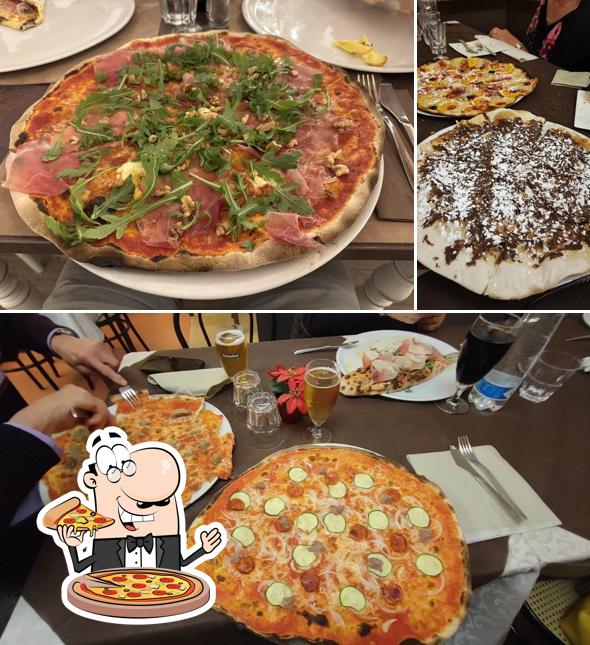 Scegli una pizza a Pizzeria Diana