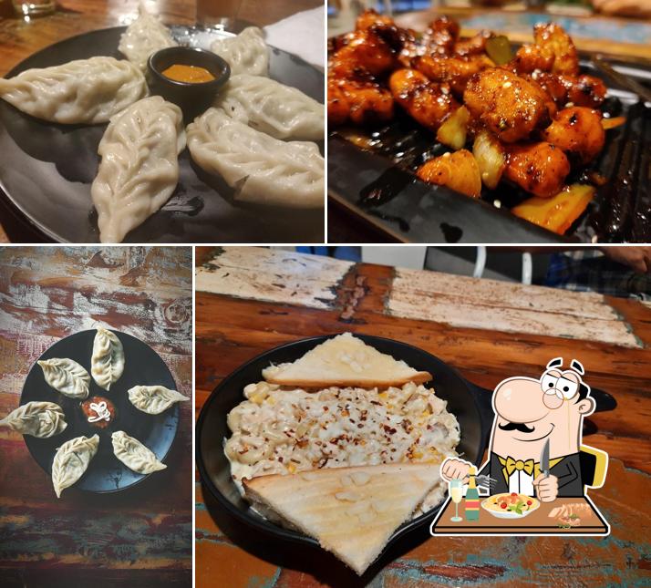 Meals at HOMETOWN CAFE