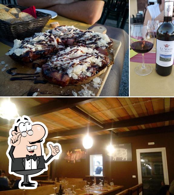 Siediti a un tavolo di Ristorante La Porkeria BBQ