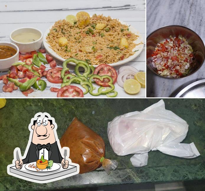 Food at Mahesh PavBhaji