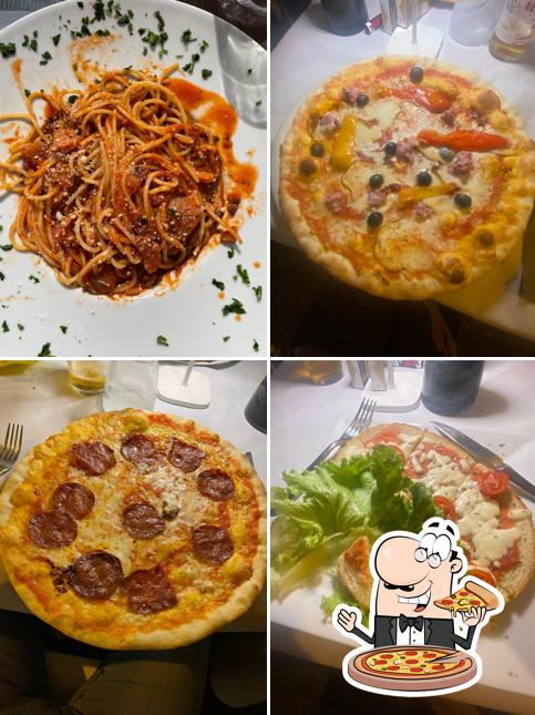 Prenditi una pizza a Osteria Vecchio Porto con Pizzeria