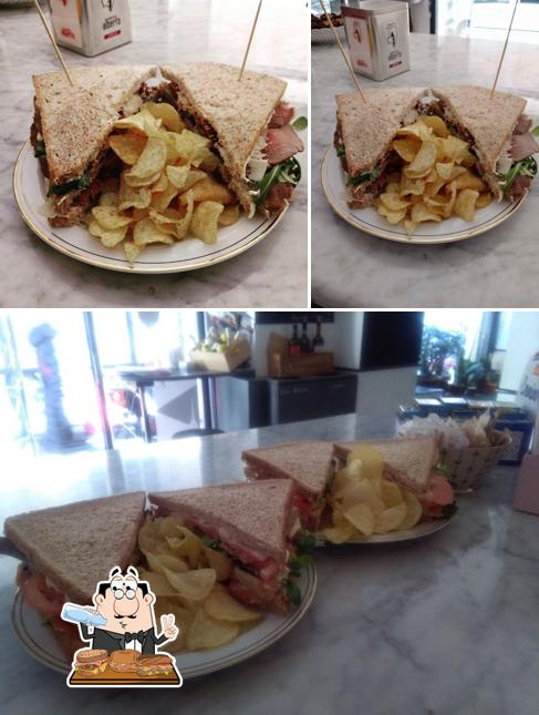 Prenditi un panino a Les DEeux - Bar À Vins_Caffe Torino