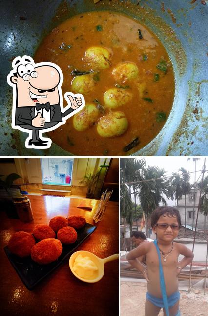 Here's a pic of Taste of Bangali Bhojan
