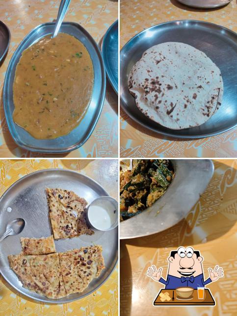 Food at New Hotel Punjab