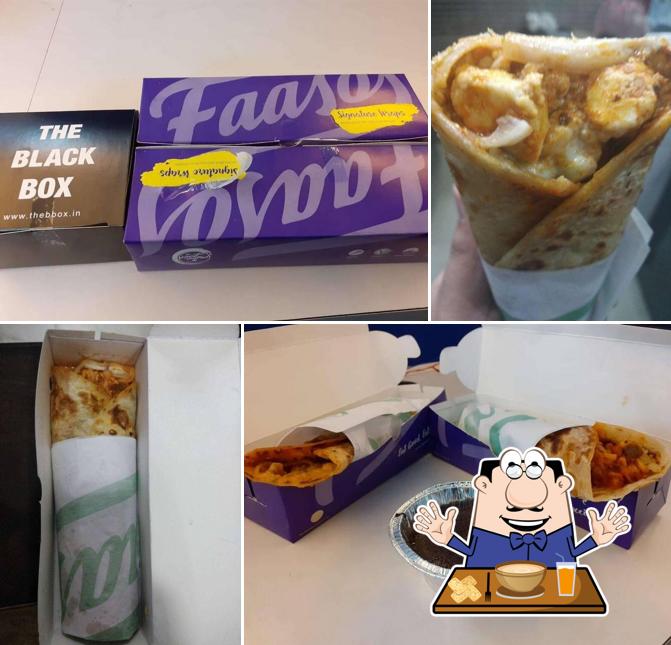 Food at Faasos Mukherjee Nagar