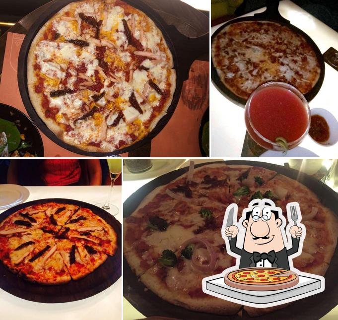 Order various variants of pizza