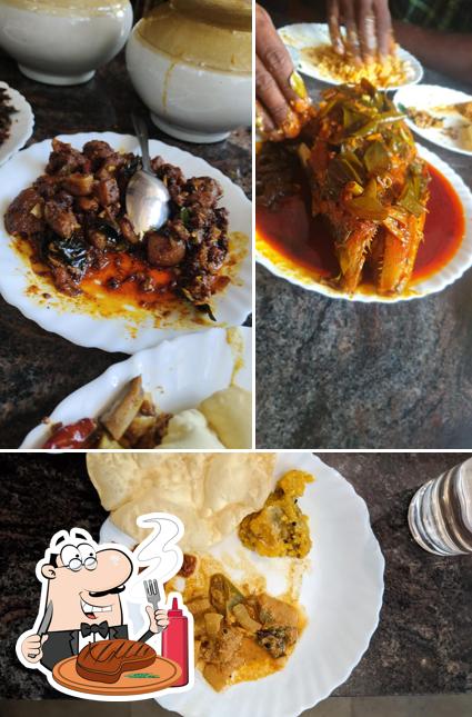 Try out meat meals at Manthopp Toddy Shop And Restaurant
