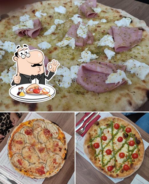 Scegli una pizza a 3 ARCHI BAR PIZZERIA di Germana Soddu