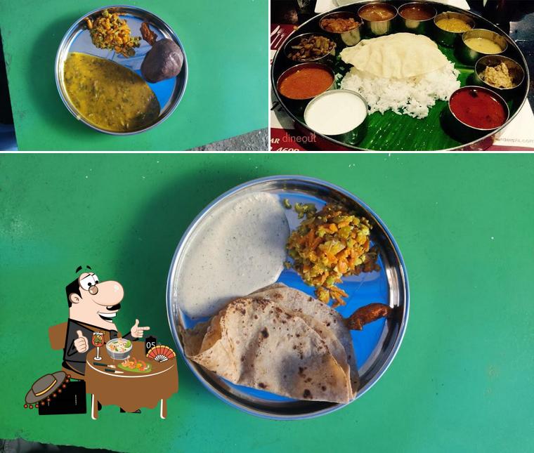 Food at Andhra Mess Mobile Canteen