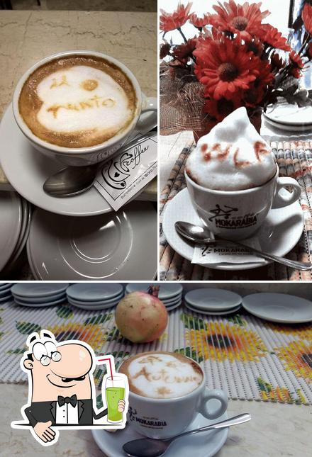 Goditi un drink a Bar Il Punto