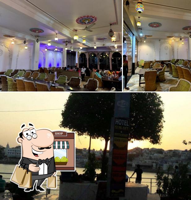 The exterior of Hotel Sunset & Roof Top Restauant