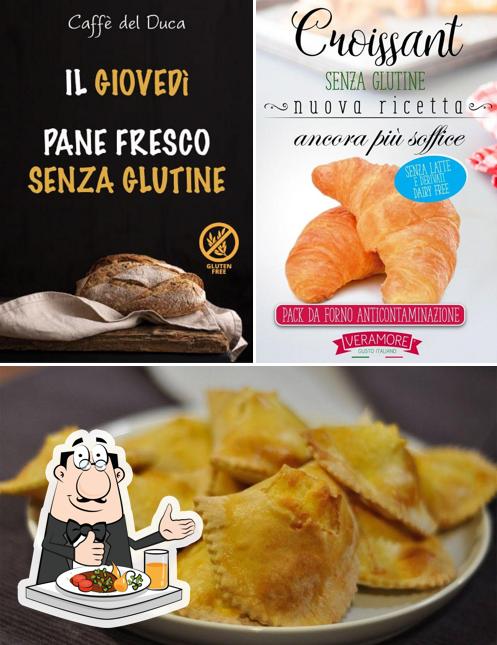 Cibo al Caffè Del Duca Tabaccheria