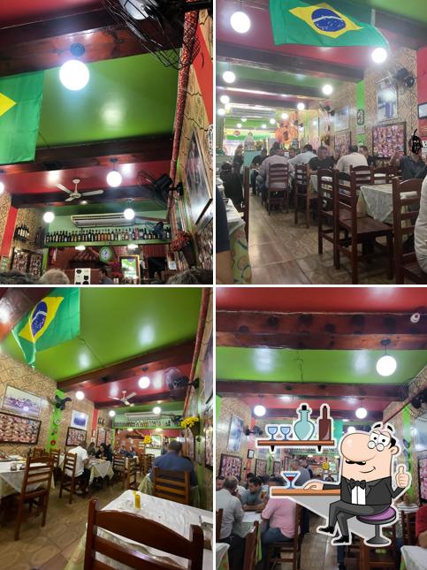 Veja imagens do interior do Galeto 183