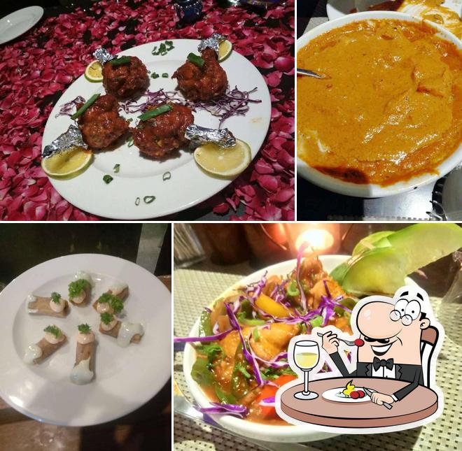 Food at Hotel Amantran & Yummy Tree Restaurant