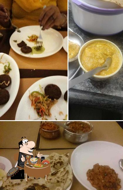 Food at New Mehfil Restaurant