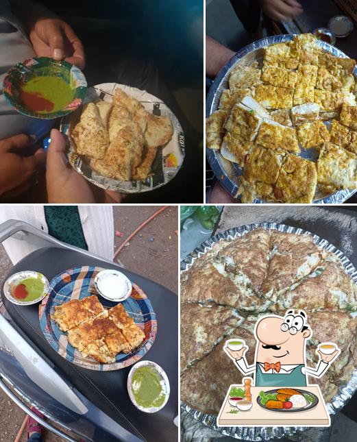 Food at Bittoo Egg and Chicken Corner