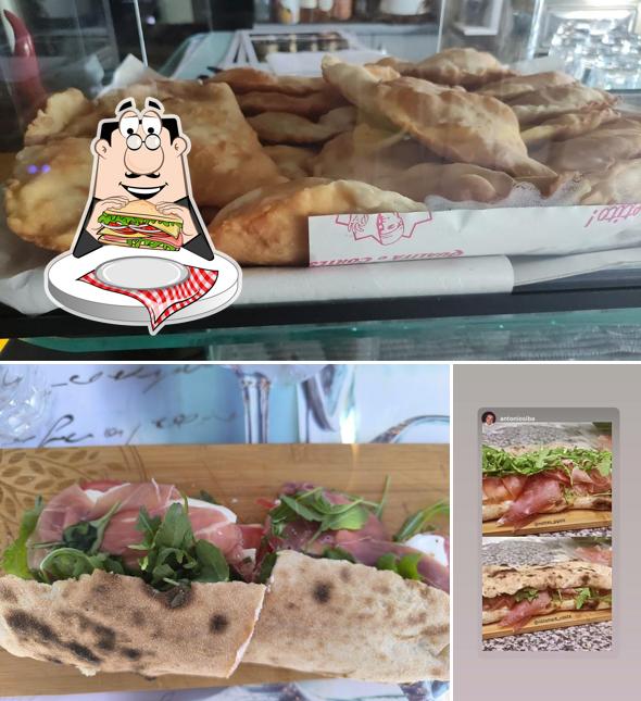 Club sandwich al VistaMare -Pizzeria-Cocktail Bar-Wine Bar-Shisha Bar-Scommesse sportive Club sandwich al VistaMare -Pizzeria-Cocktail Bar-Wine Bar-Shisha Bar-Scommesse sportive
