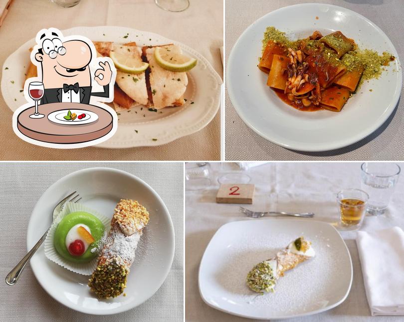 Un Tavolino Sullo Stretto