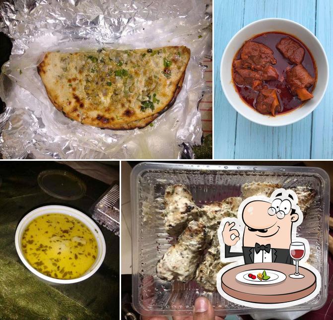 Food at Daawat-e-Kashmir