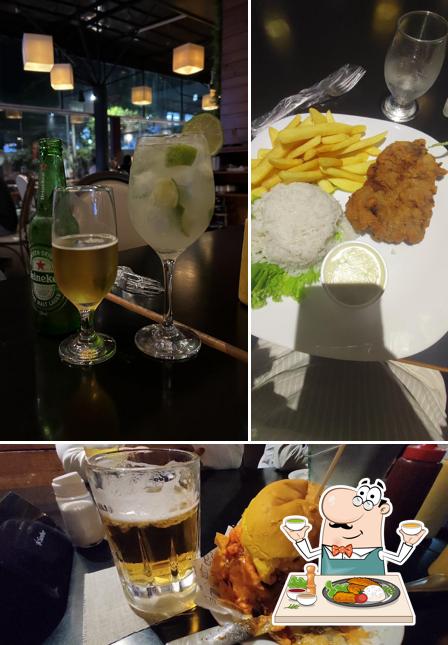 Sanduíche de carne de porco desfiada em London Burger e Pizza