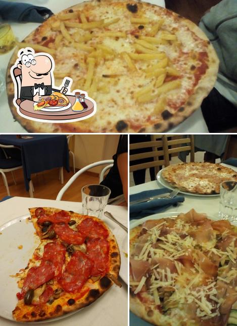 Prova una pizza a Pizzeria La Rossa da Michele
