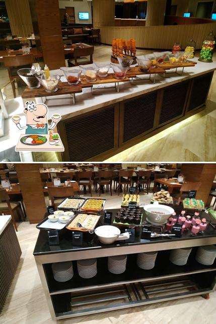 Meals at MOMO CAFE