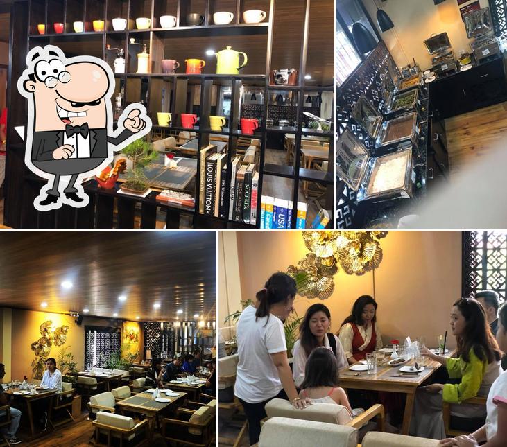 The interior of Cafe Royale Gangtok