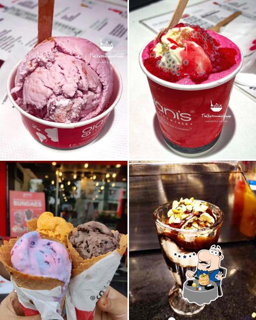 Food at Gianis - Ice cream, shakes & sundaes